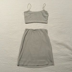 Grey Windsor two piece (small)